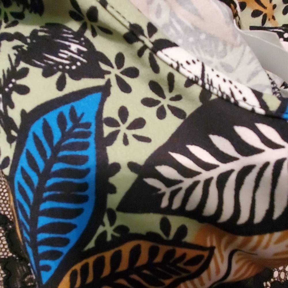 Shirt - Picture 3 of 3